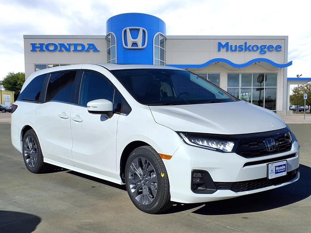 2026 Honda Odyssey Touring FWD
