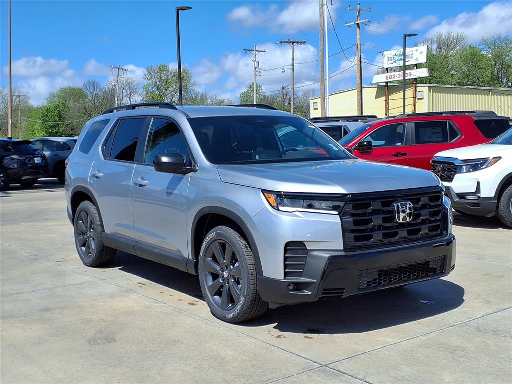 Solar Silver Metallic 2026 Honda Pilot Sport FWD SUV / Crossover Front-Wheel Drive Automatic