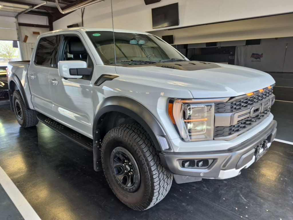 2023 Ford F-150 Raptor SuperCrew 4WD