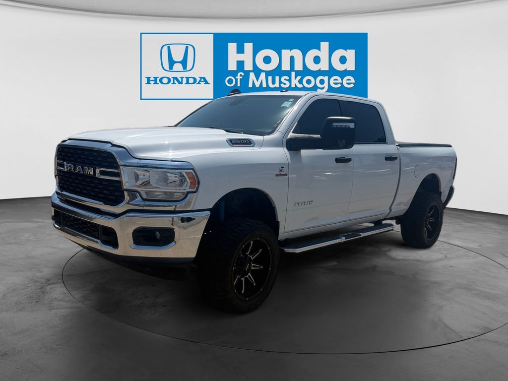  2024 RAM 2500 Big Horn Crew Cab 4WD   