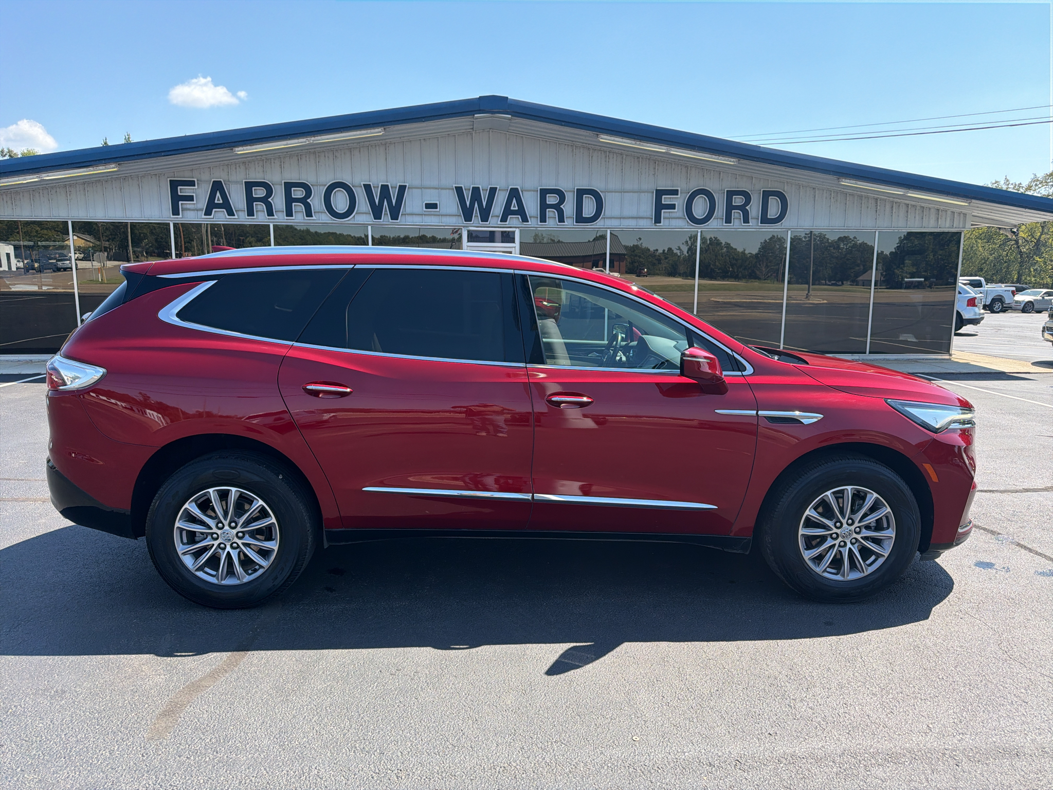 2023 Buick Enclave FWD 4dr Essence