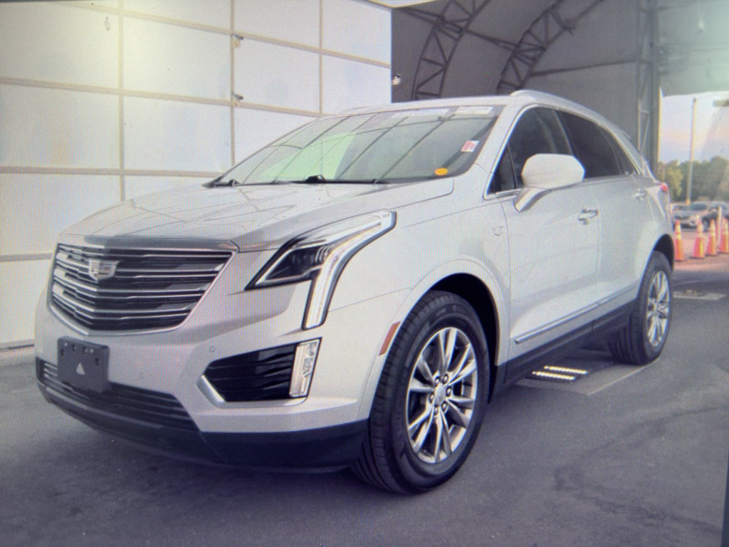 Radiant Silver Metallic 2019 Cadillac XT5 Premium Luxury AWD SUV / Crossover Four-Wheel Drive 8-Speed Automatic