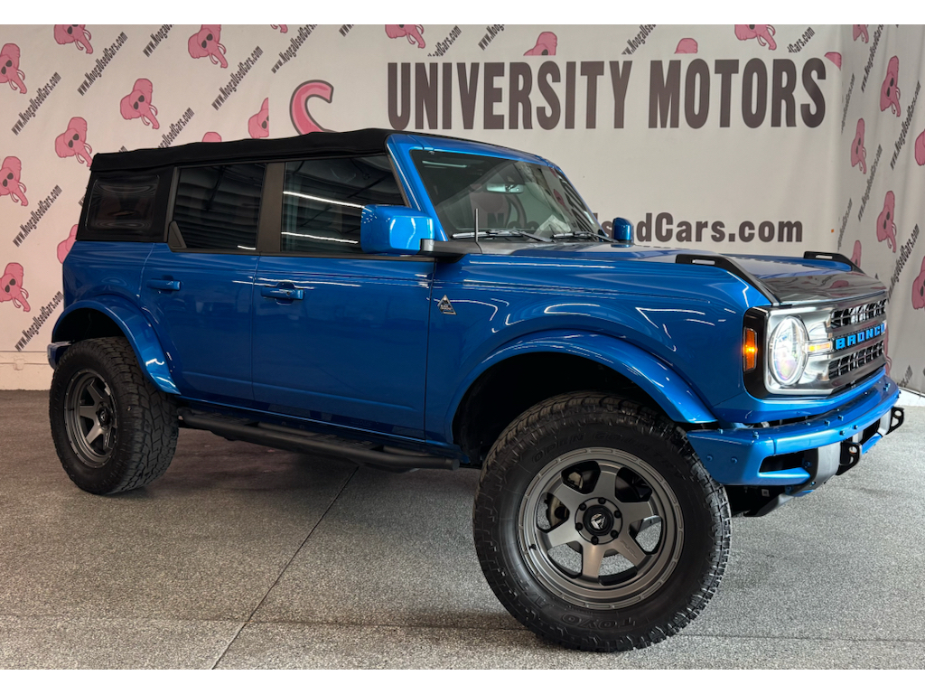 Velocity Blue Metallic 2022 Ford Bronco SUV / Crossover Four-Wheel Drive Automatic