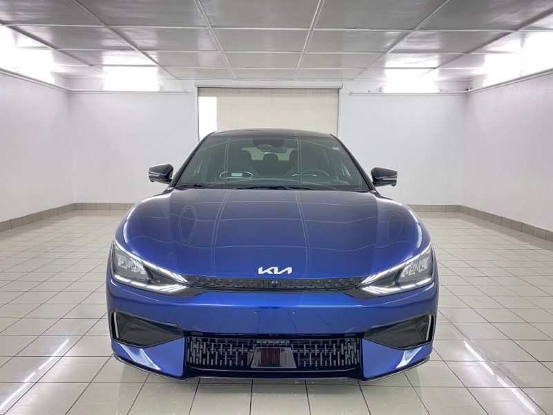 2023 Kia EV6 GT photo 2