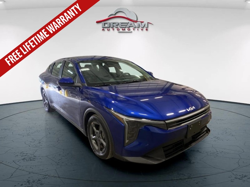2025 Kia K4 LXS FWD