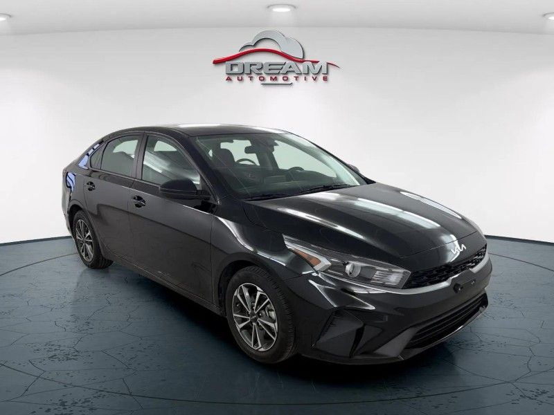 2024 Kia Forte LXS FWD