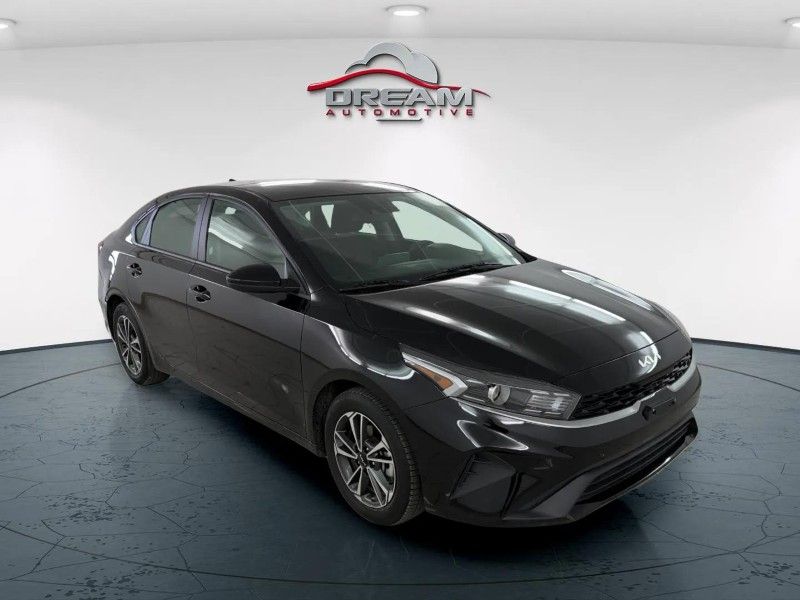 2024 Kia Forte LXS FWD