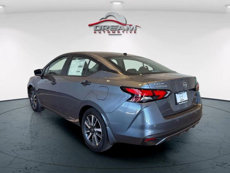 2025 Nissan Versa S photo 4