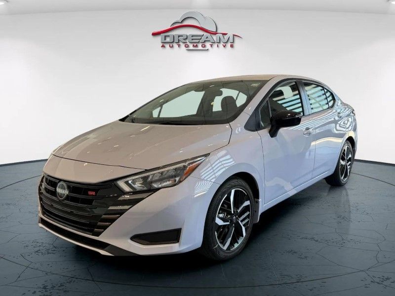 2025 Nissan Versa SR photo 3
