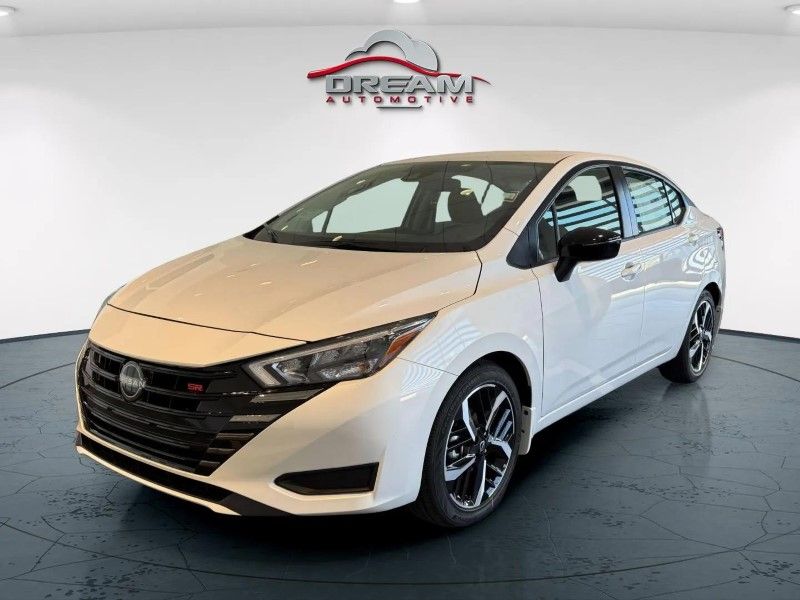 2025 Nissan Versa SR photo 3
