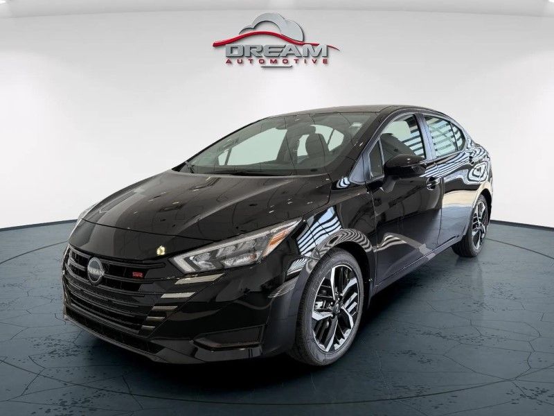 2025 Nissan Versa SR photo 3