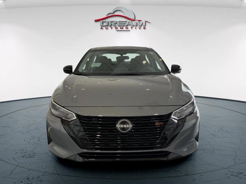 2025 Nissan Sentra SR photo 2