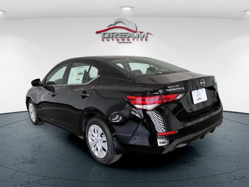 2025 Nissan Sentra S photo 4