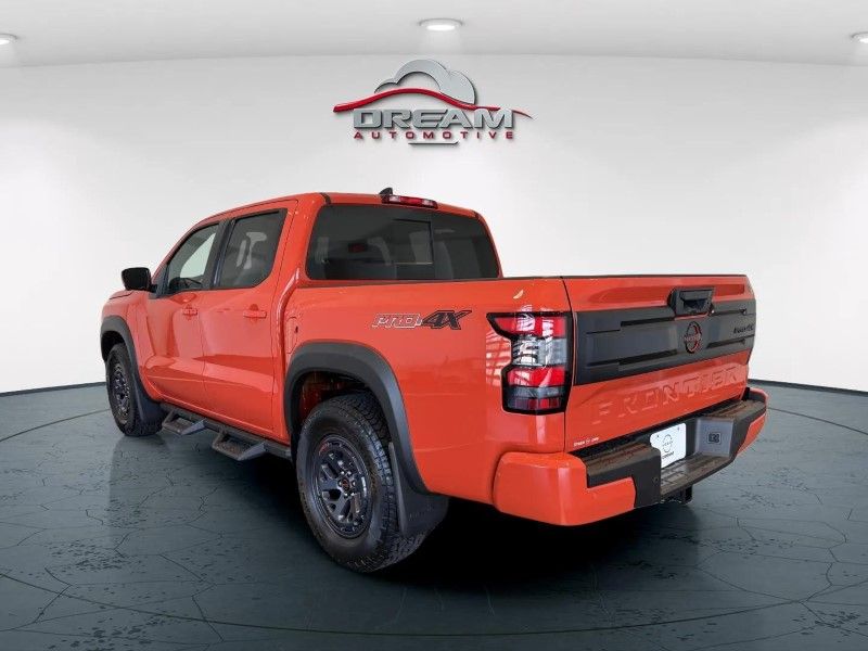 2025 Nissan Frontier Crew Cab PRO-4X photo 4