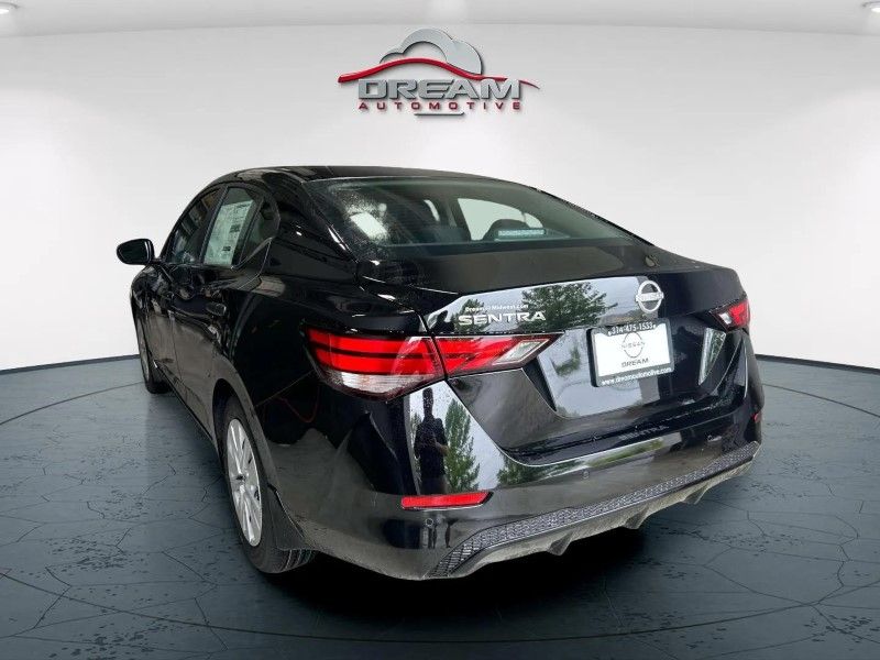2025 Nissan Sentra S photo 4