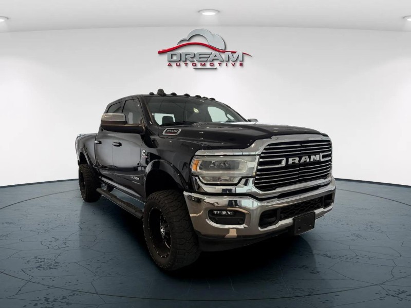Diamond Black Crystal Pearlcoat 2021 RAM 2500 Laramie Crew Cab 4WD Pickup Truck Four-Wheel Drive 6-Speed Automatic