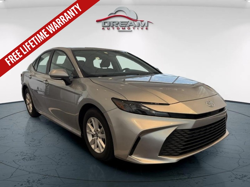 2025 Toyota Camry LE FWD
