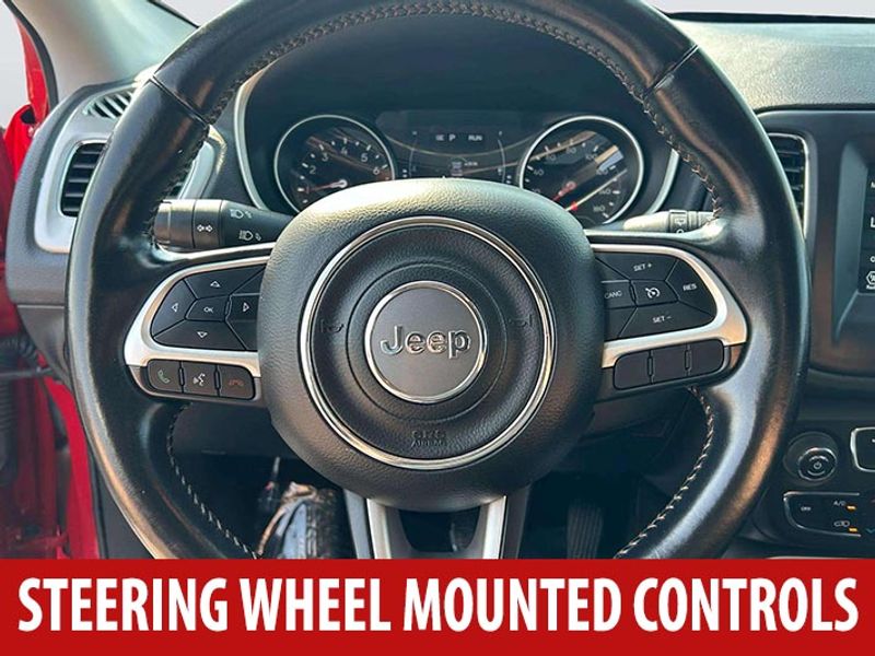 2020 Jeep Compass Latitude photo 6