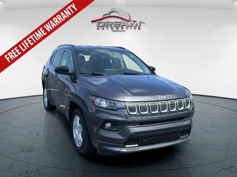 Gray (Granite Crystal Metallic Clearcoat) 2022 Jeep Compass Latitude FWD SUV / Crossover Front-Wheel Drive 6-Speed Automatic