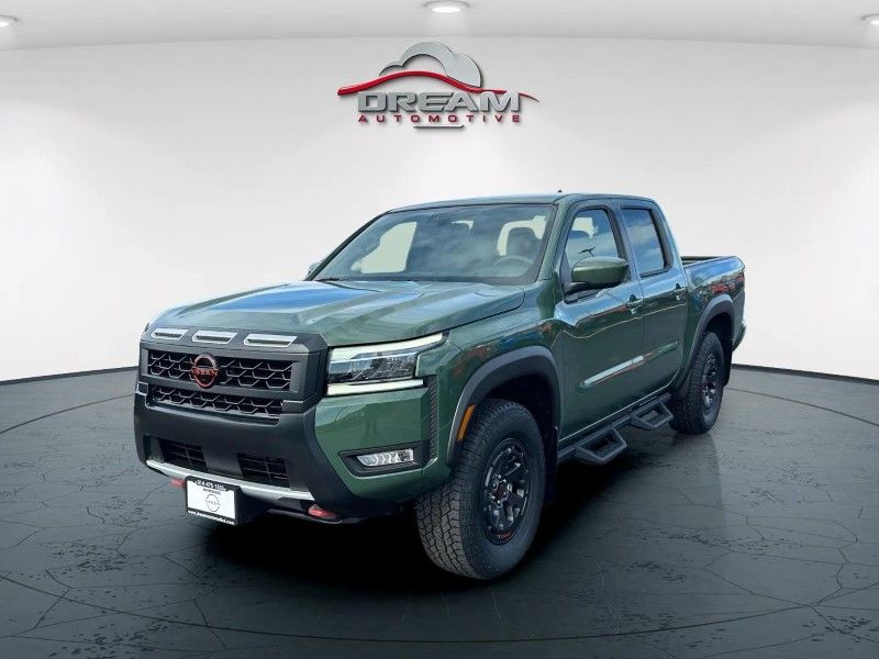 2025 Nissan Frontier PRO-4X photo 3