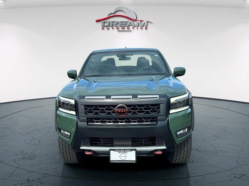 2025 Nissan Frontier PRO-4X photo 2