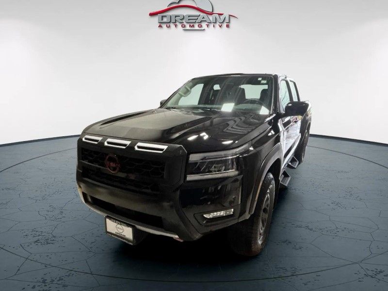 2025 Nissan Frontier PRO-4X photo 3