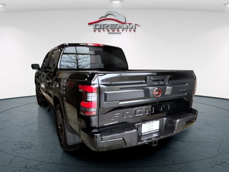 2025 Nissan Frontier PRO-4X photo 4