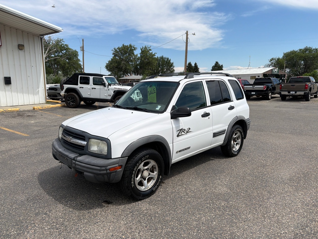 White 2003 Chevrolet Tracker SUV / Crossover Four-Wheel Drive Automatic