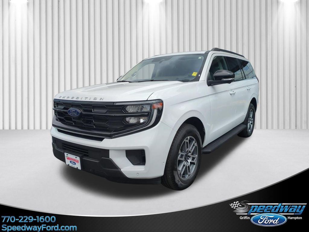 Oxford White 2025 Ford Expedition SUV / Crossover 4X2 Automatic