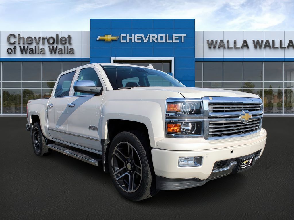 White Diamond Tricoat 2015 Chevrolet Silverado 1500 High Country Crew Cab 4WD Pickup Truck Four-Wheel Drive 8-Speed Automatic