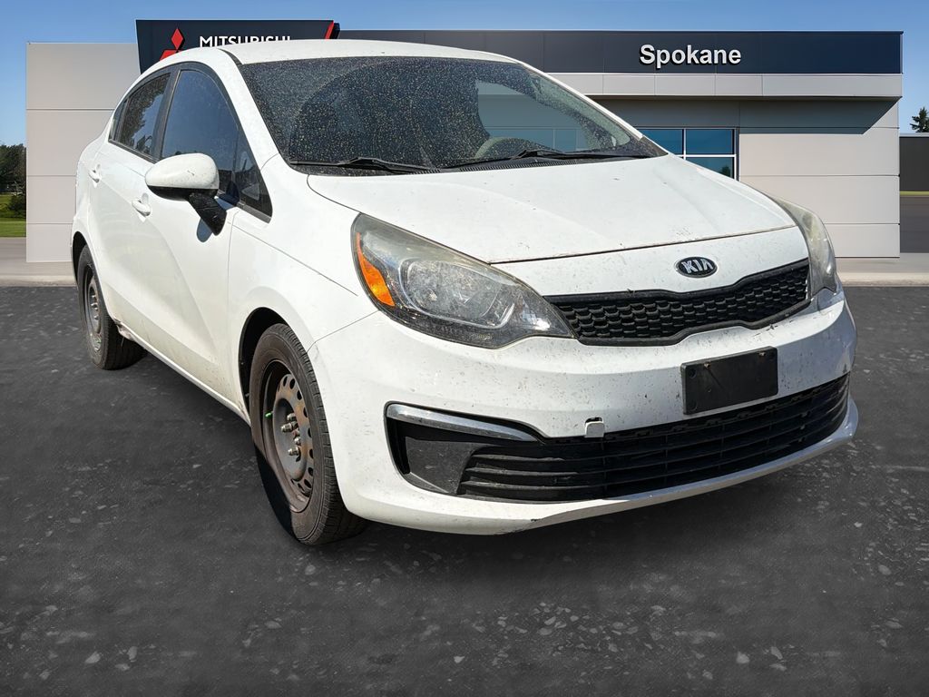 Clear White 2016 Kia Rio Sedan Front-Wheel Drive 6-Speed Automatic