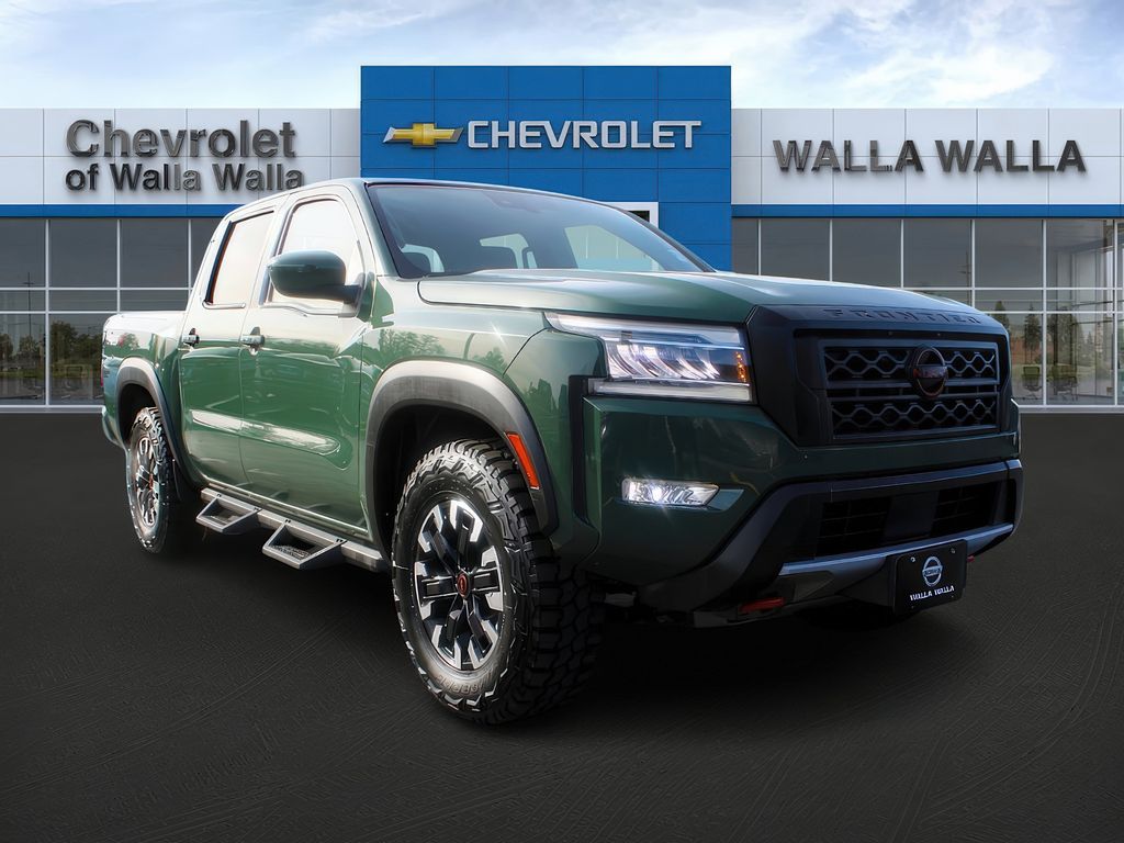 2023 Nissan Frontier PRO-4X Crew Cab 4WD
