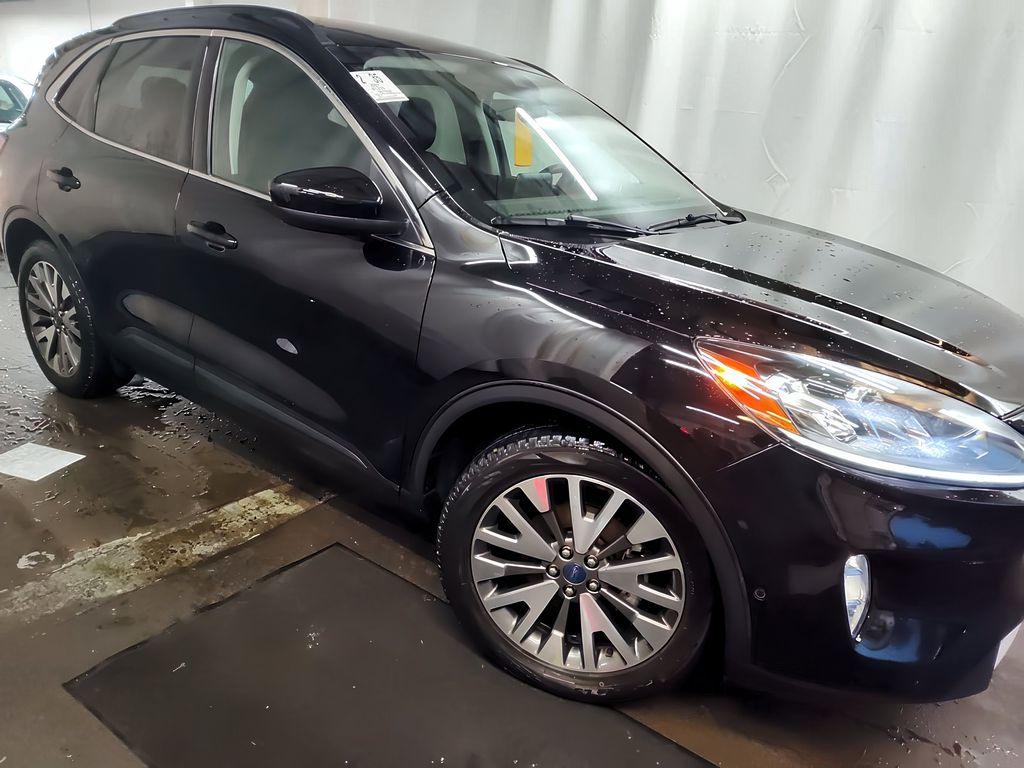 2021 Ford Escape Hybrid Titanium AWD
