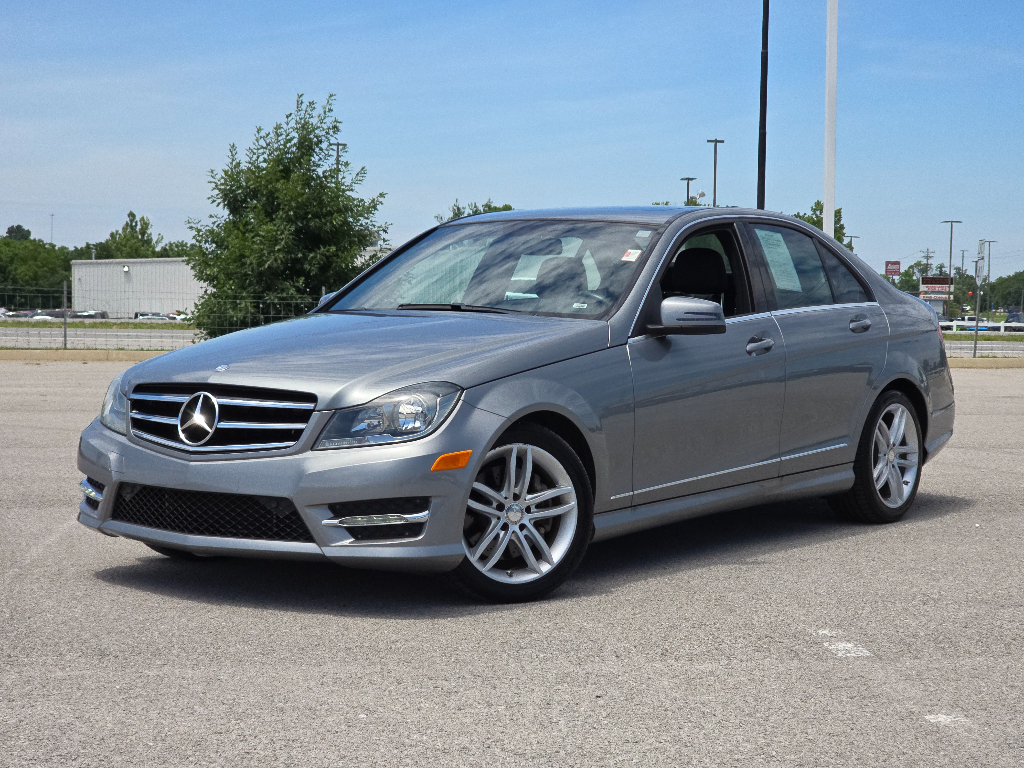 Palladium Silver Metallic 2014 Mercedes-Benz C-Class C 300 Sport 4MATIC Sedan All-Wheel Drive 7-Speed Automatic