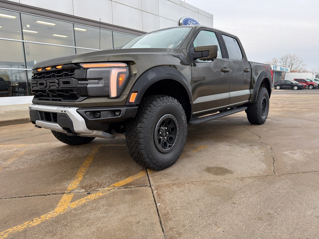 2025 Ford F-150 Raptor SuperCrew 4WD