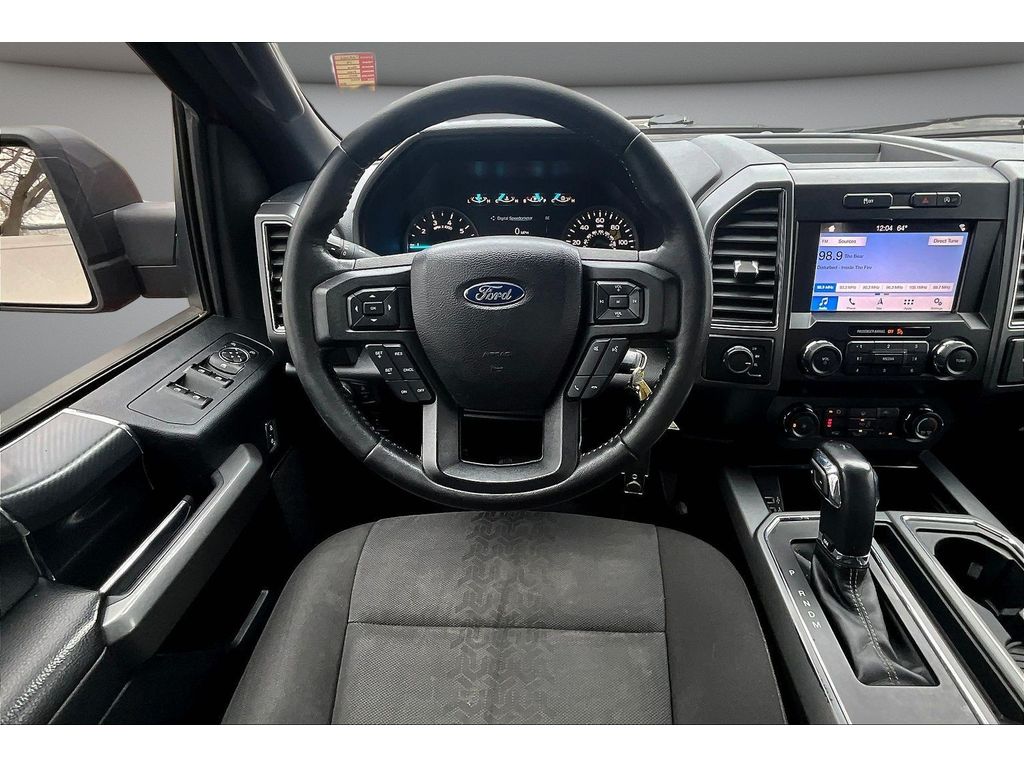 View vehicle photo 6