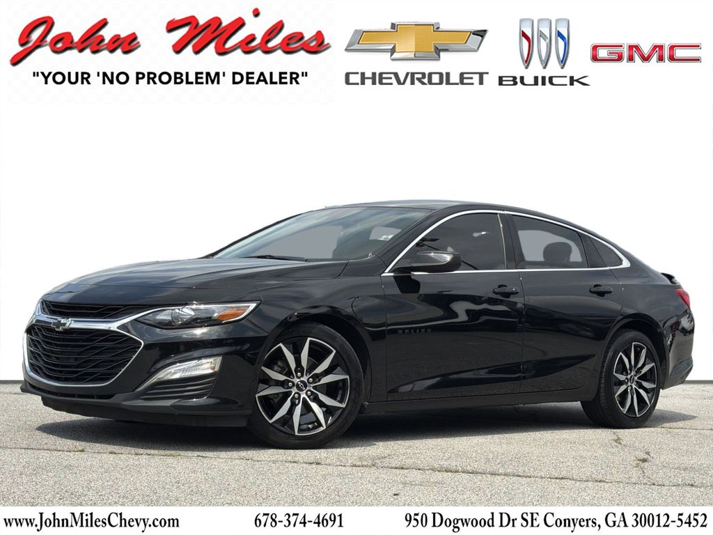 Mosaic Black Metallic 2024 Chevrolet Malibu RS FWD Sedan Front-Wheel Drive Continuously Variable Transmission