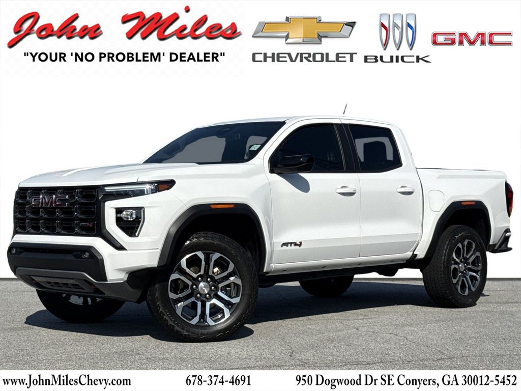 Summit White 2023 GMC Canyon Pickup Truck Four-Wheel Drive 8-Speed Automatic