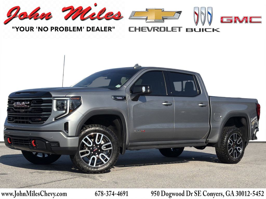 2025 GMC Sierra 1500 AT4 Crew Cab 4WD