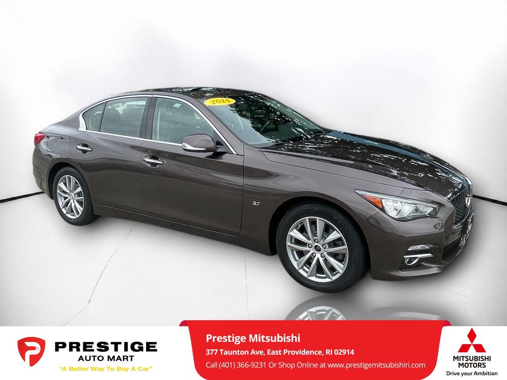 2014 INFINITI Q50 3.7 Premium AWD