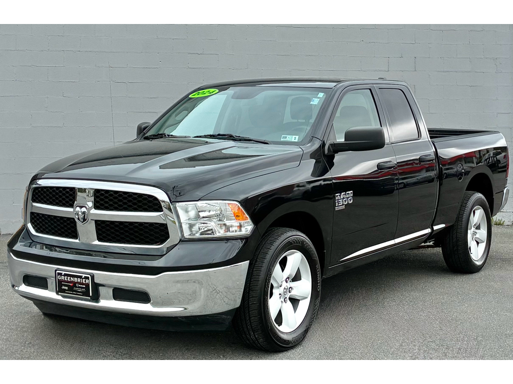 2024 Ram 1500 Classic SLT 