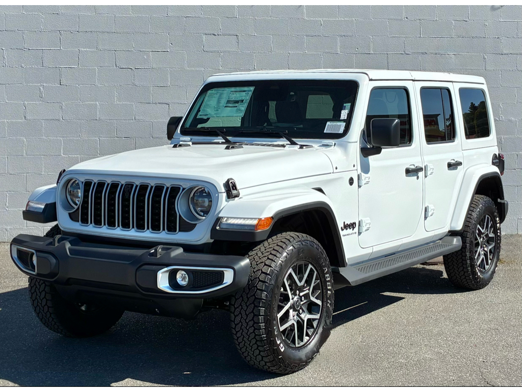 2027 Jeep Wrangler Sahara 