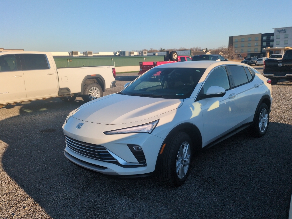 Summit White 2024 Buick Envista Preferred FWD SUV / Crossover Front-Wheel Drive 6-Speed Automatic