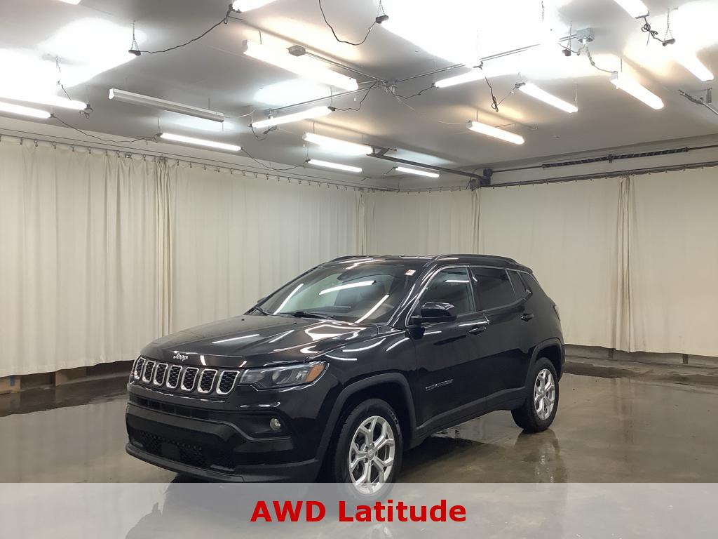 Diamond Black Crystal Pearlcoat 2024 Jeep Compass SUV / Crossover Four-Wheel Drive 8-Speed Automatic