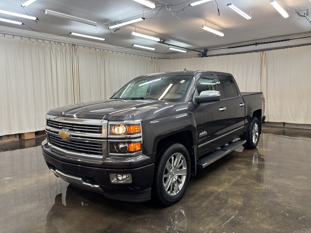 Gray (Tungsten Metallic) 2014 Chevrolet Silverado 1500 Pickup Truck Four-Wheel Drive 6-Speed Automatic