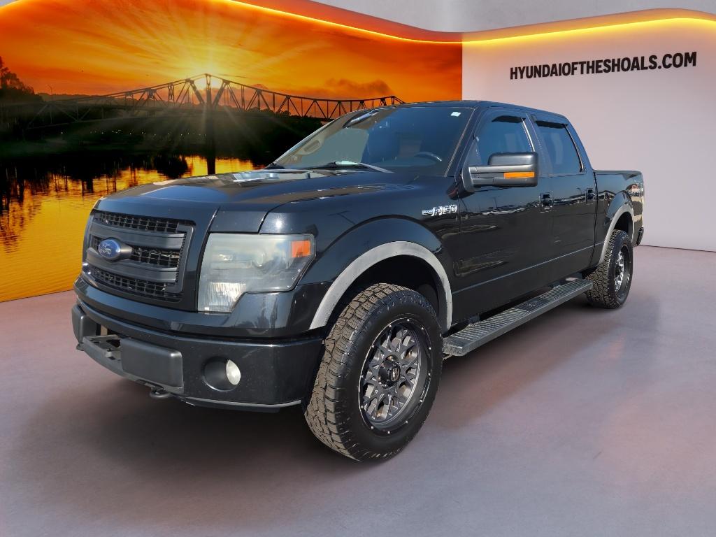 Tuxedo Black Metallic 2013 Ford F-150 Pickup Truck Four-Wheel Drive 6-Speed Automatic