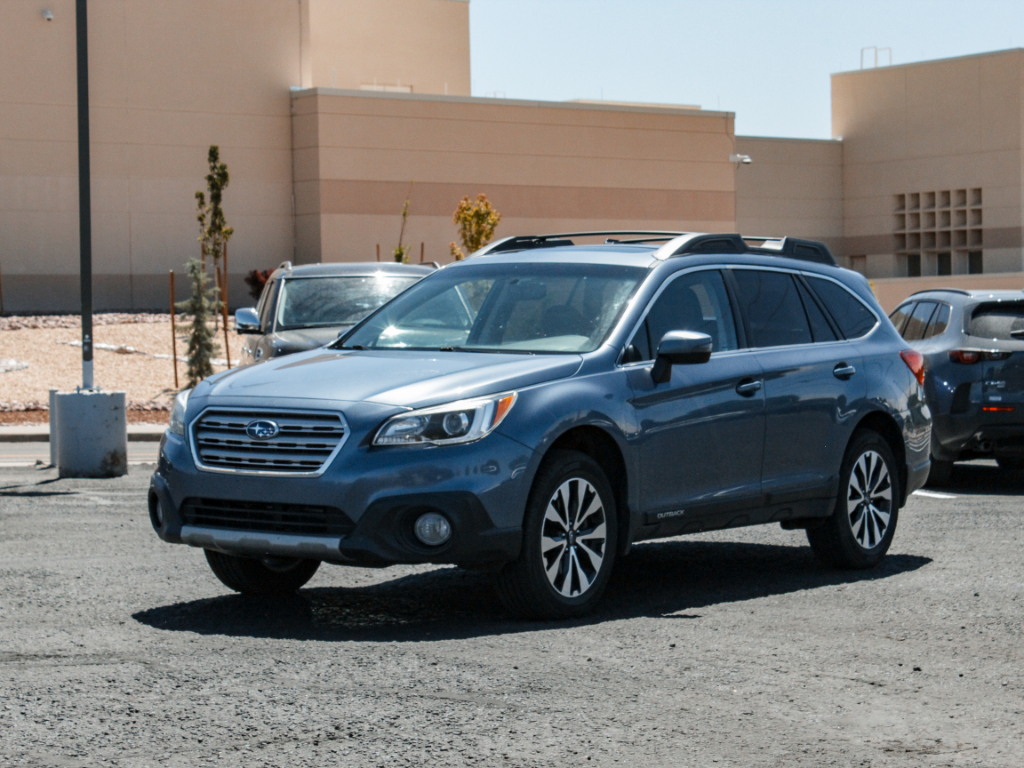 Blue 2017 Subaru Outback 2.5i Limited AWD Wagon All-Wheel Drive 6-Speed CVT