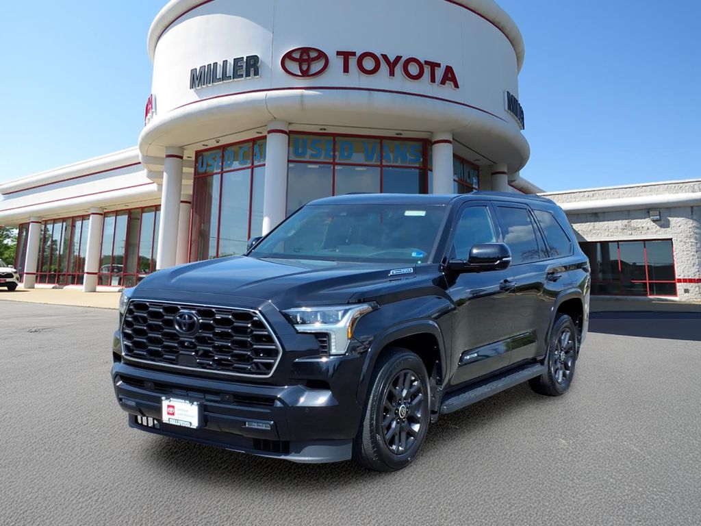 2024 Toyota Sequoia Platinum 4WD