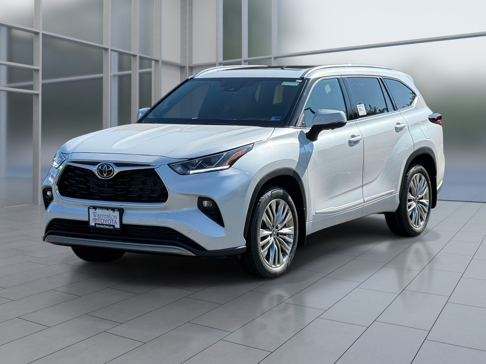 White (Wind Chill Pearl) 2026 Toyota Highlander SUV / Crossover All-Wheel Drive 8-Speed Automatic