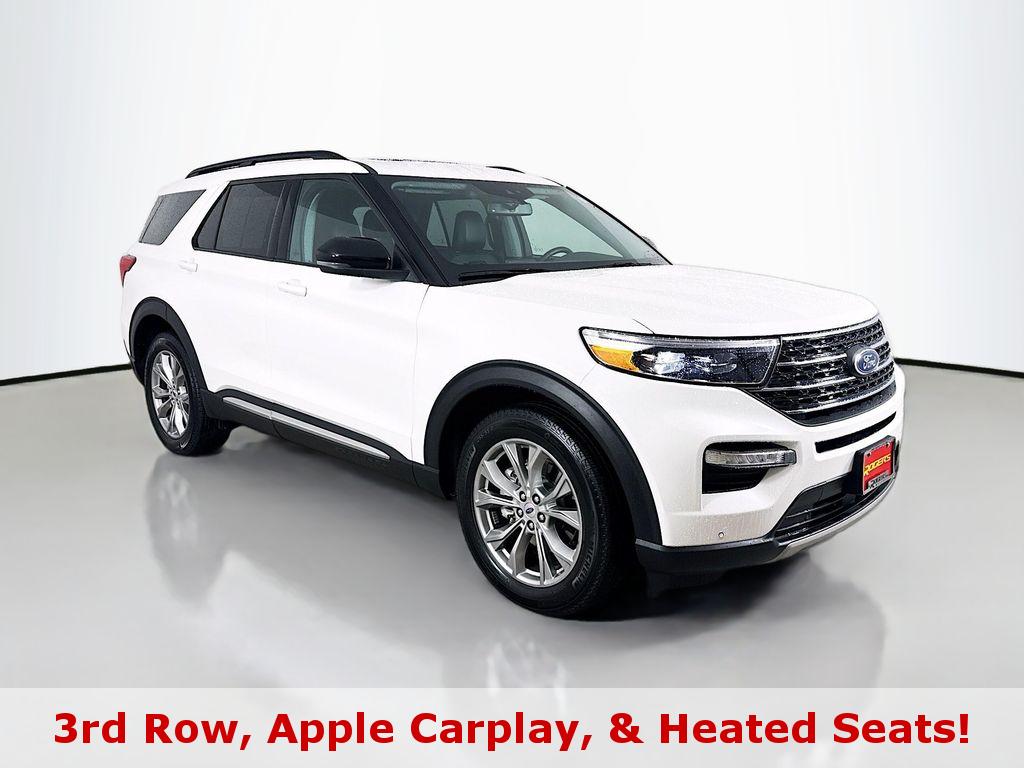 Star White Metallic Tri-Coat 2023 Ford Explorer XLT AWD SUV / Crossover All-Wheel Drive Automatic